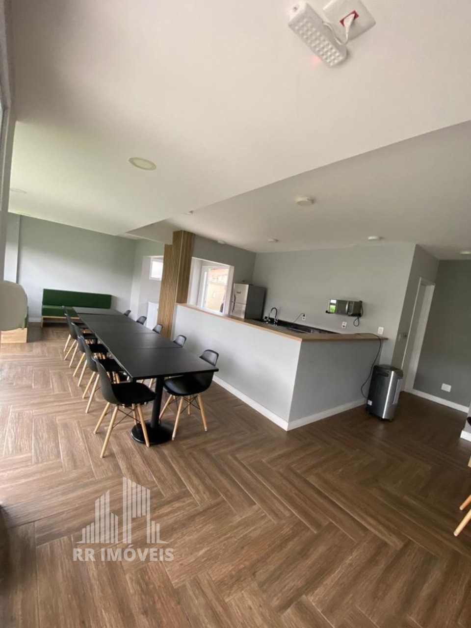 Apartamento à venda com 2 quartos, 62m² - Foto 19