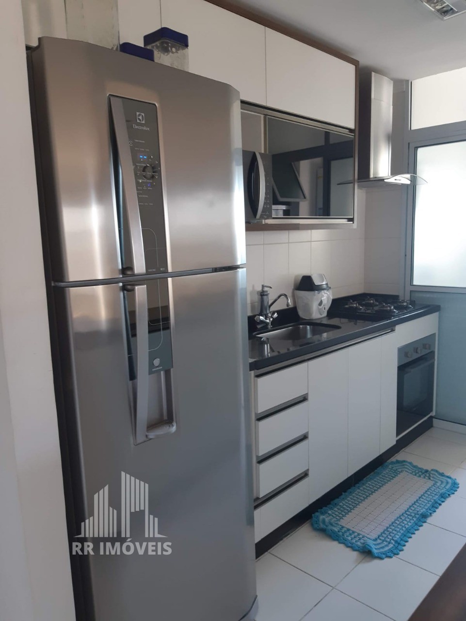 Apartamento à venda com 3 quartos, 80m² - Foto 1