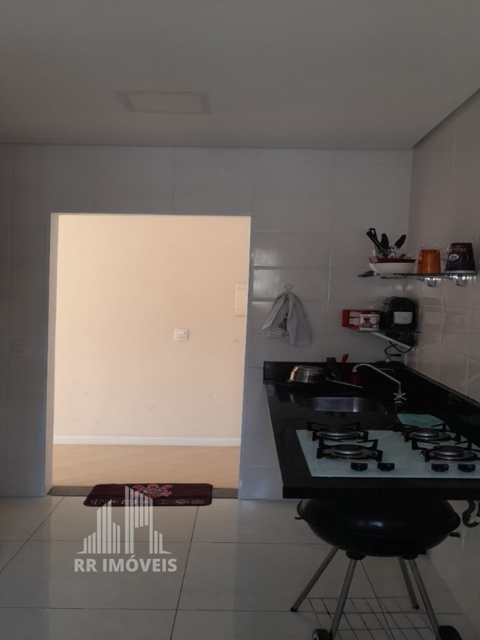 Apartamento à venda com 2 quartos, 58m² - Foto 4