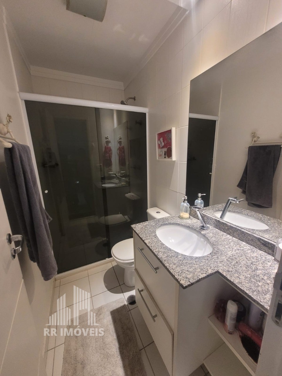 Apartamento à venda com 3 quartos, 196m² - Foto 21