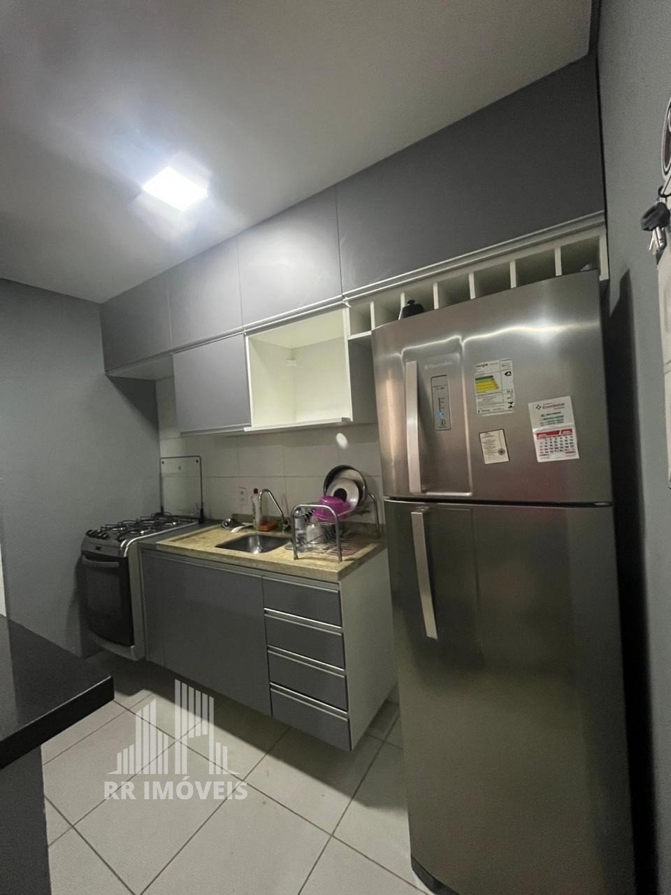 Apartamento à venda com 2 quartos, 44m² - Foto 3