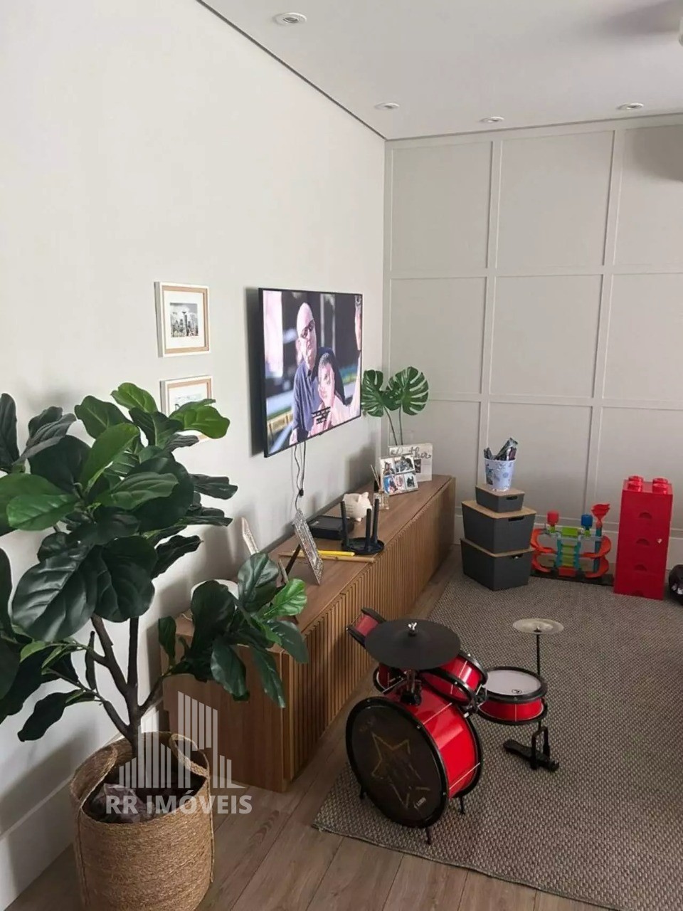 Apartamento à venda com 2 quartos, 94m² - Foto 3