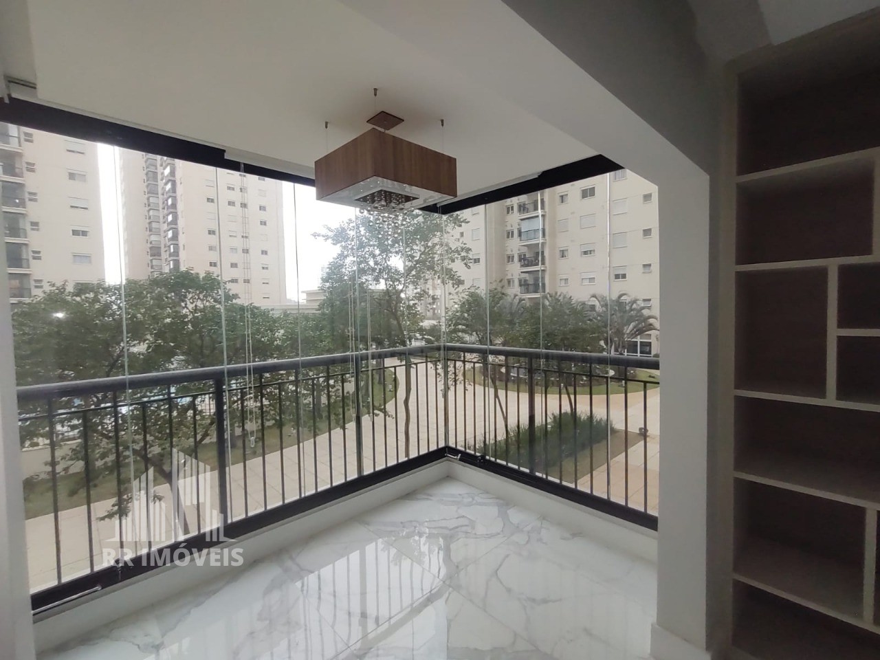 Apartamento à venda com 3 quartos, 87m² - Foto 3