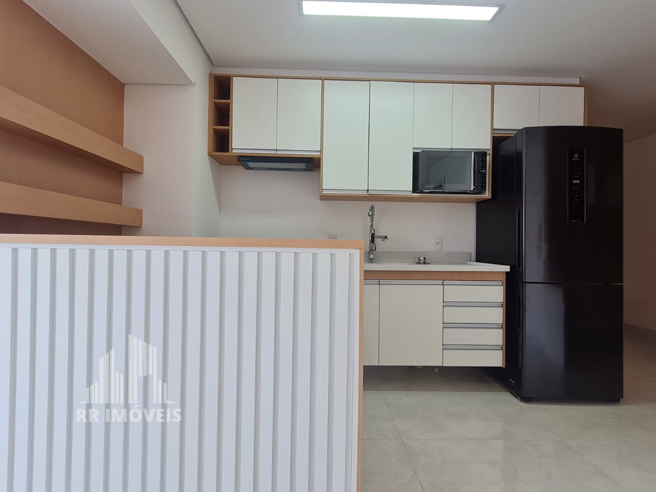 Apartamento à venda com 2 quartos, 119m² - Foto 2