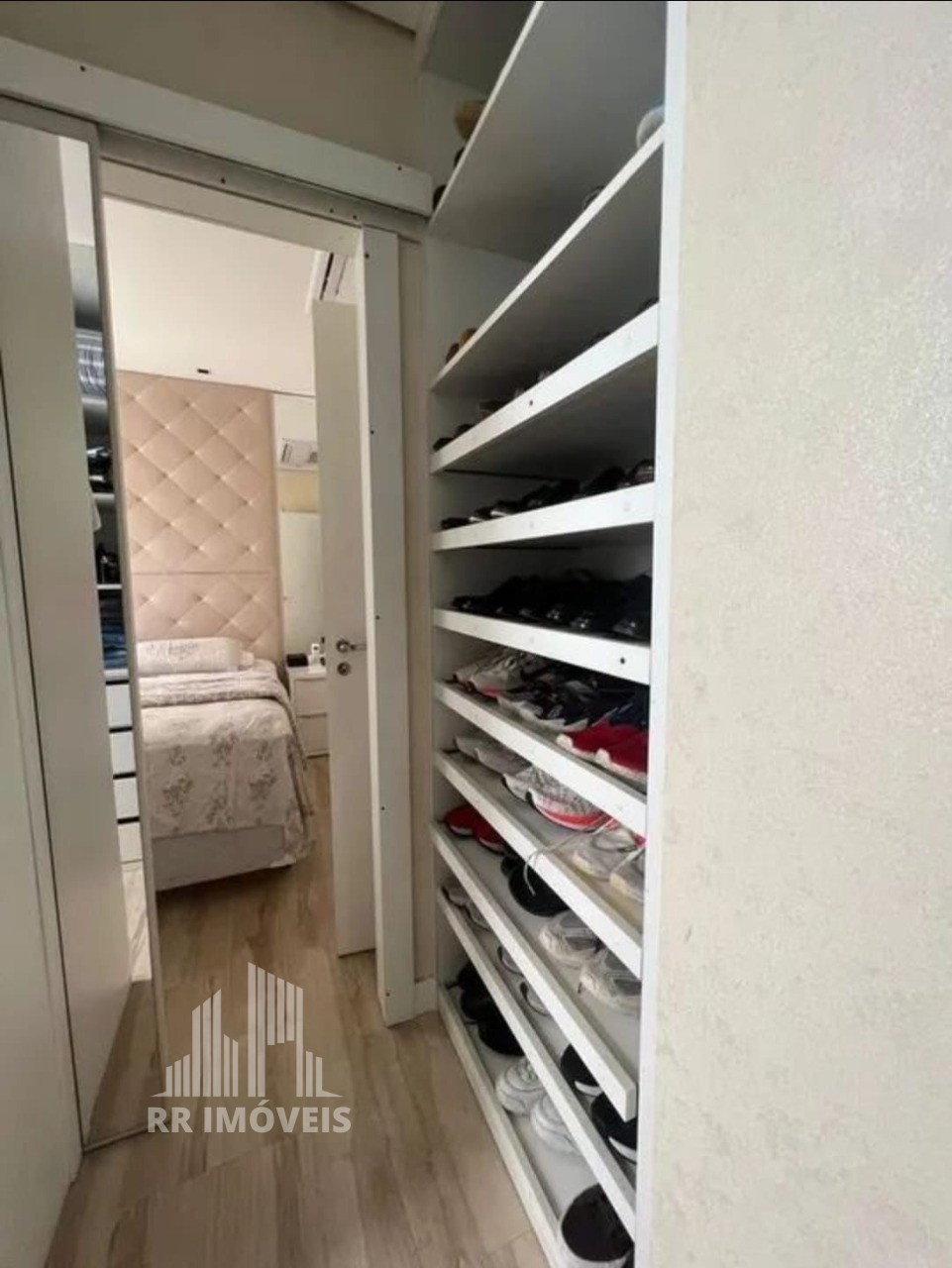 Apartamento à venda com 3 quartos, 122m² - Foto 12