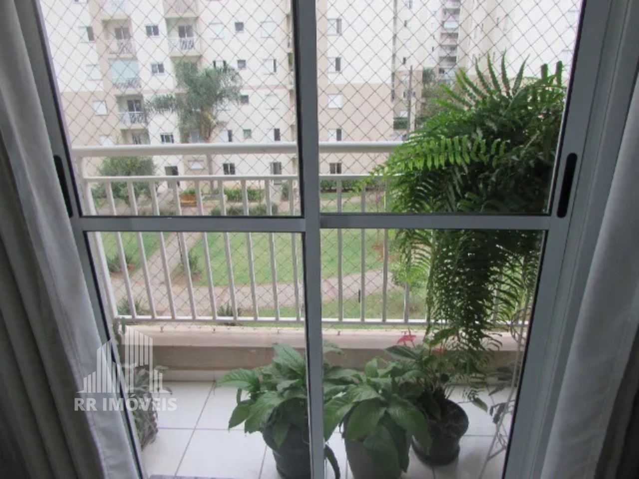 Apartamento à venda com 2 quartos, 61m² - Foto 9