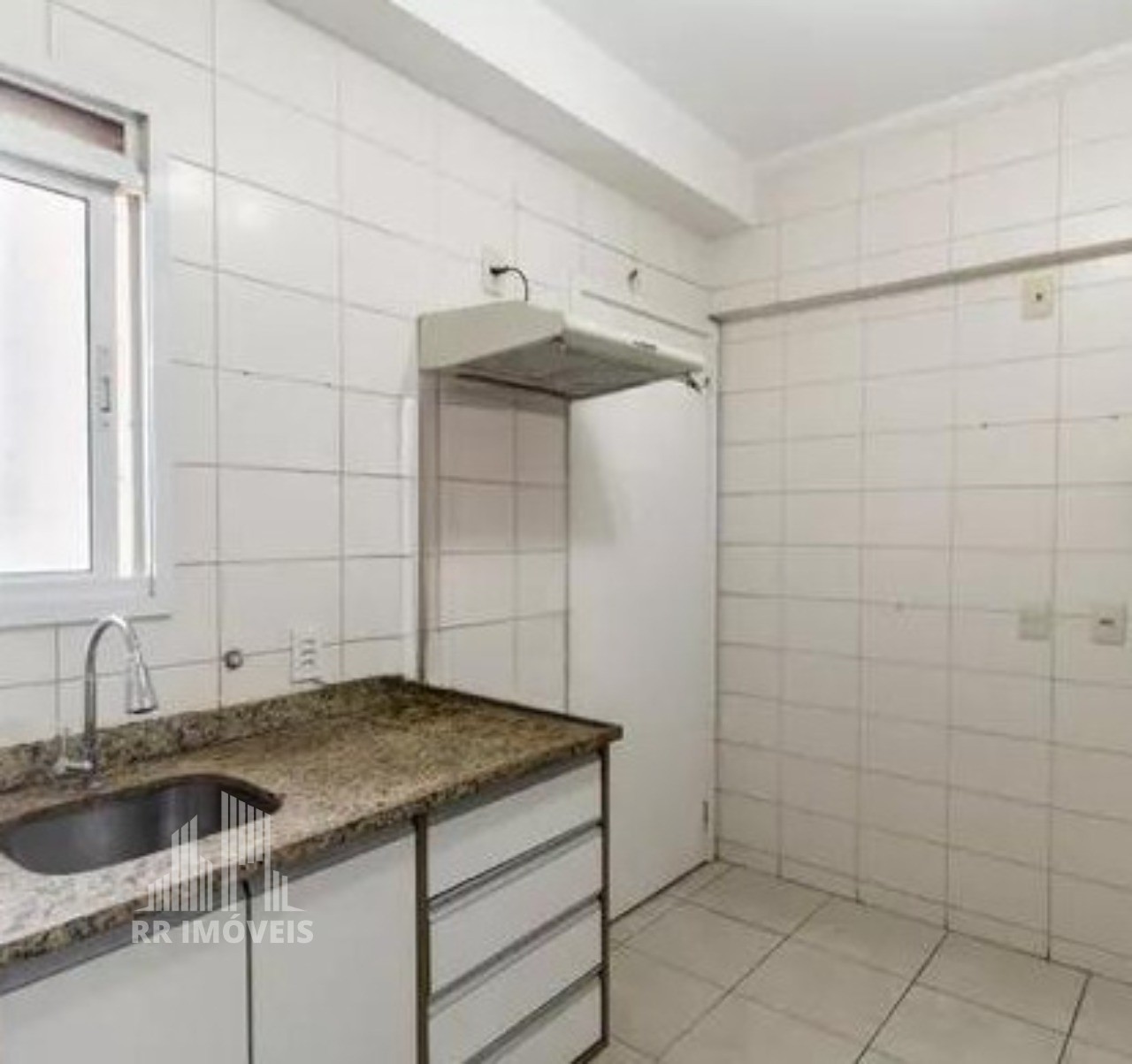 Apartamento à venda com 4 quartos, 105m² - Foto 16