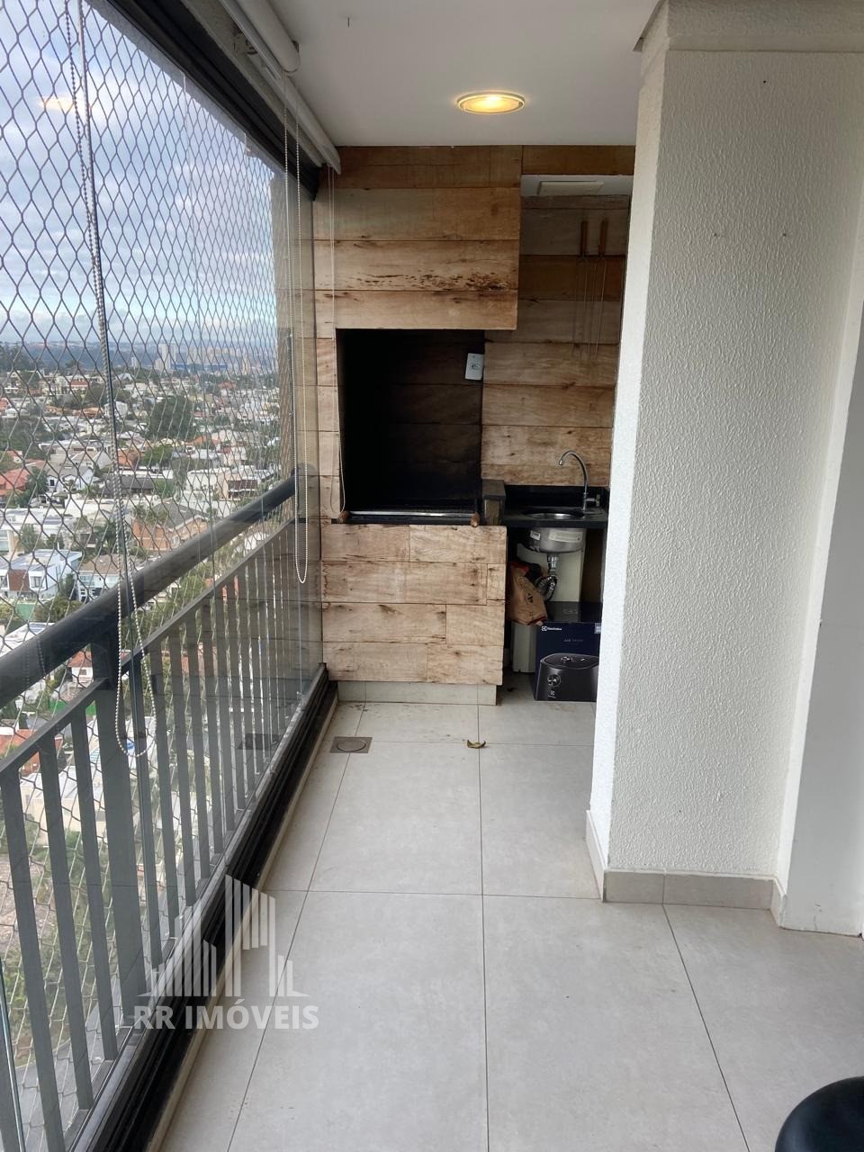 Apartamento à venda com 2 quartos, 85m² - Foto 3