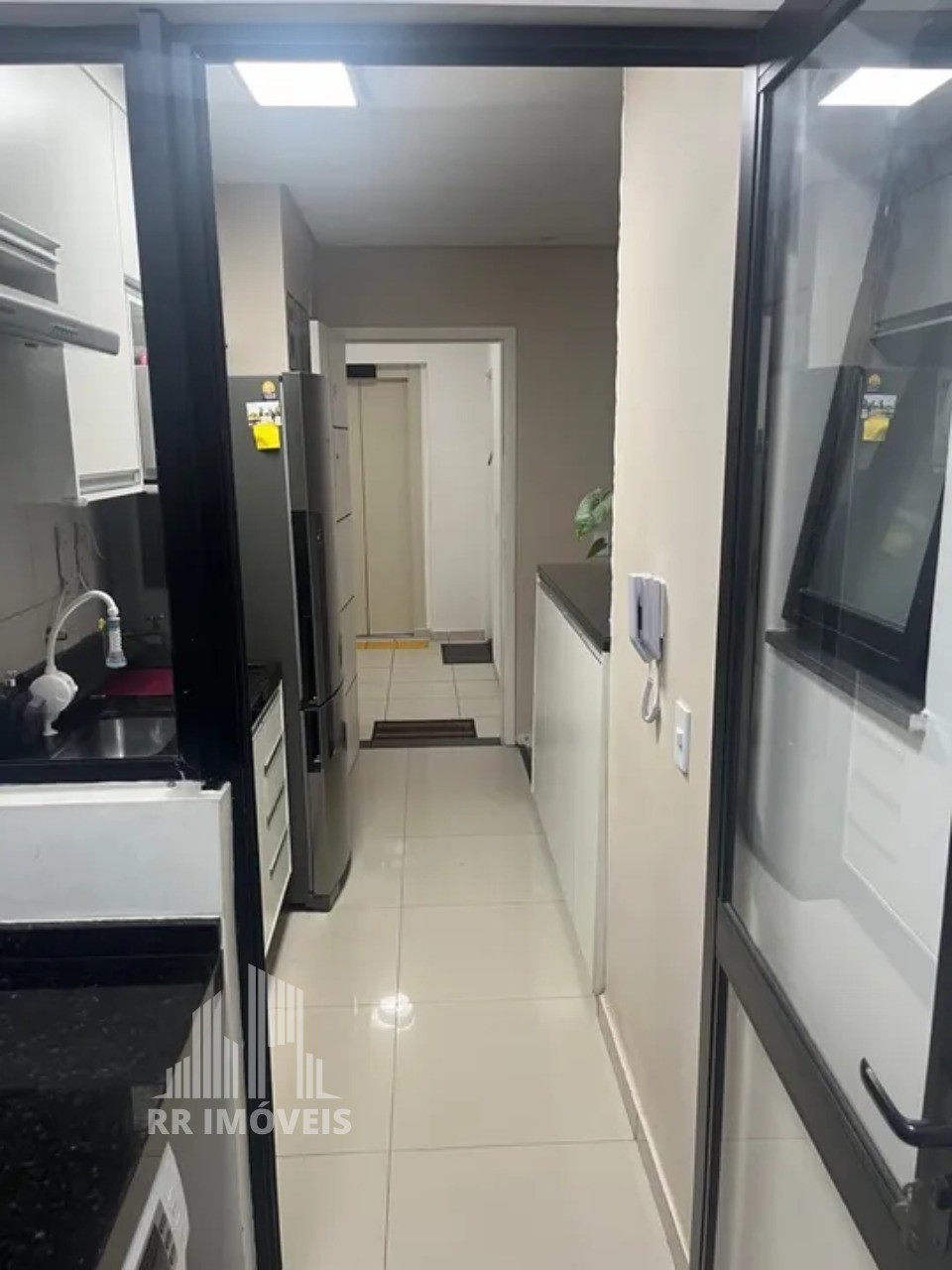 Apartamento à venda com 2 quartos, 59m² - Foto 8