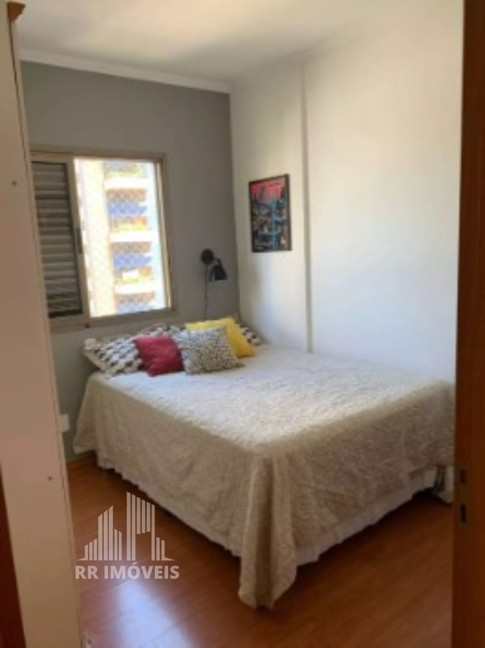 Apartamento à venda com 2 quartos, 80m² - Foto 19