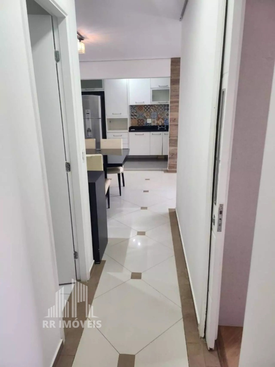 Apartamento à venda com 2 quartos, 72m² - Foto 6