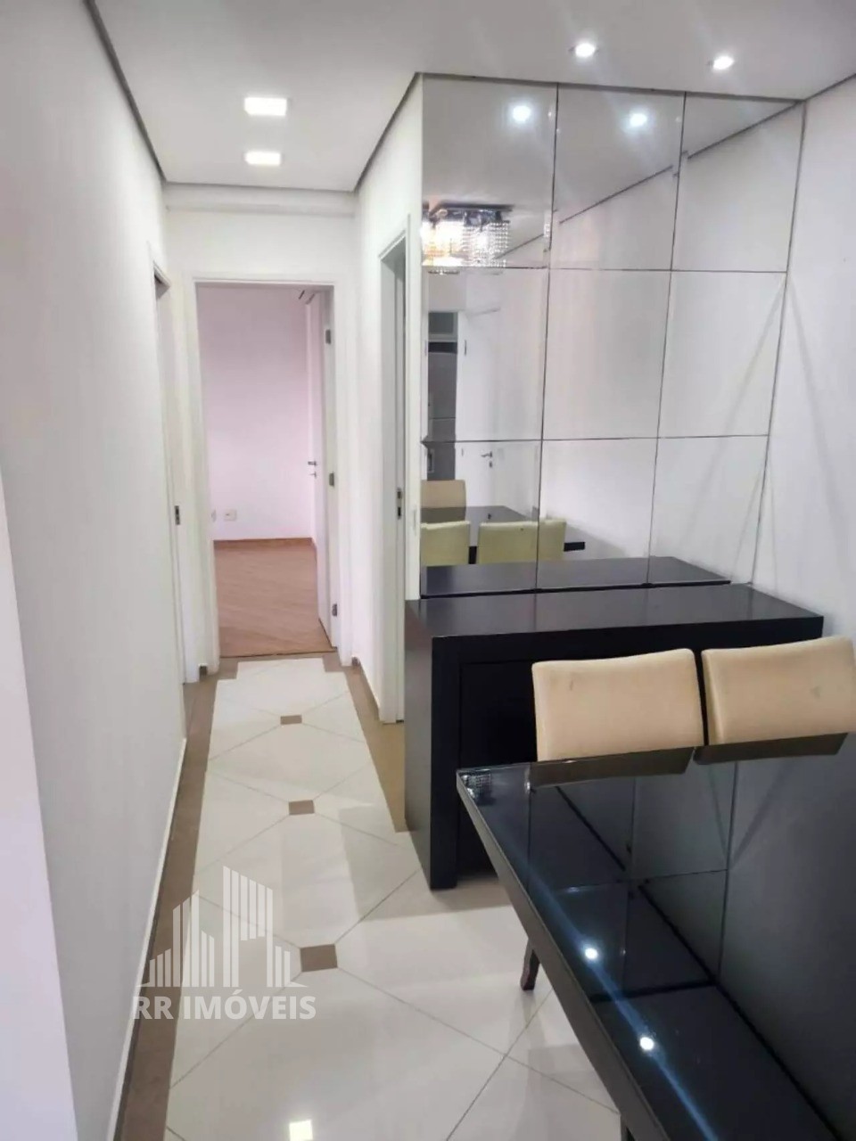 Apartamento à venda com 2 quartos, 72m² - Foto 5