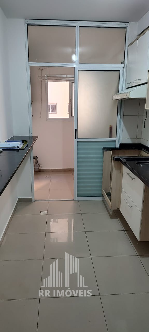 Apartamento à venda com 3 quartos, 80m² - Foto 11