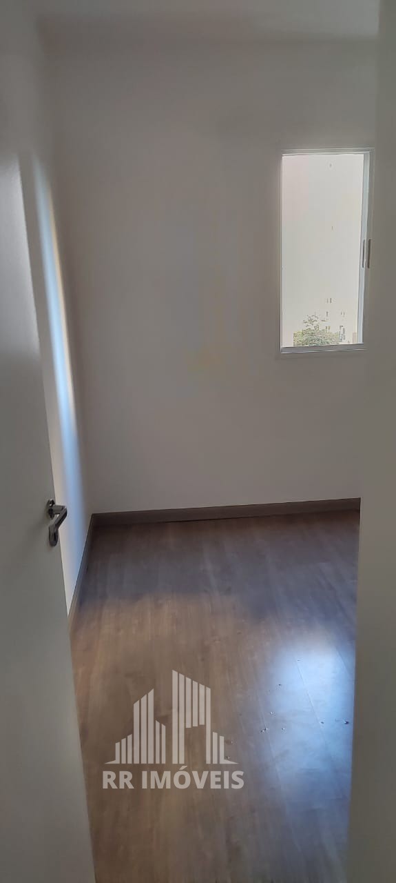 Apartamento à venda com 3 quartos, 80m² - Foto 17