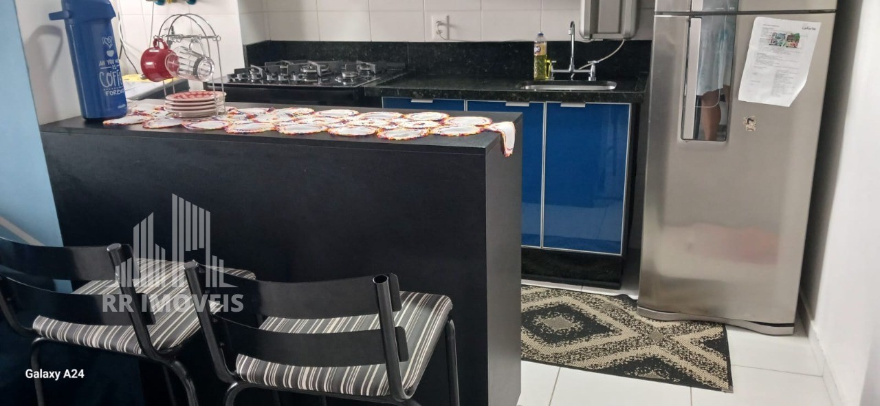 Apartamento à venda com 3 quartos, 66m² - Foto 2