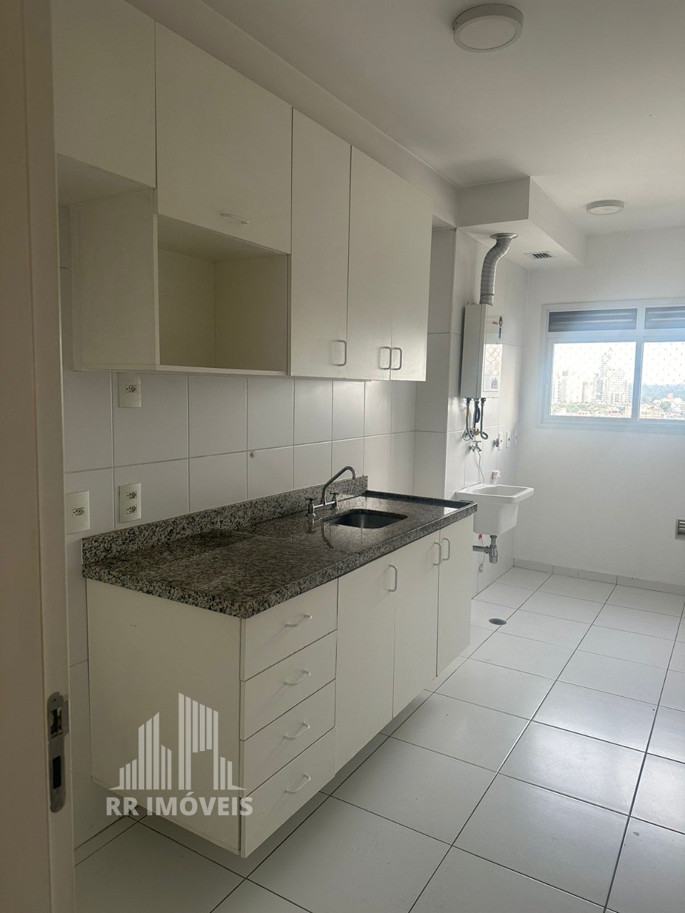 Apartamento à venda com 3 quartos, 76m² - Foto 6