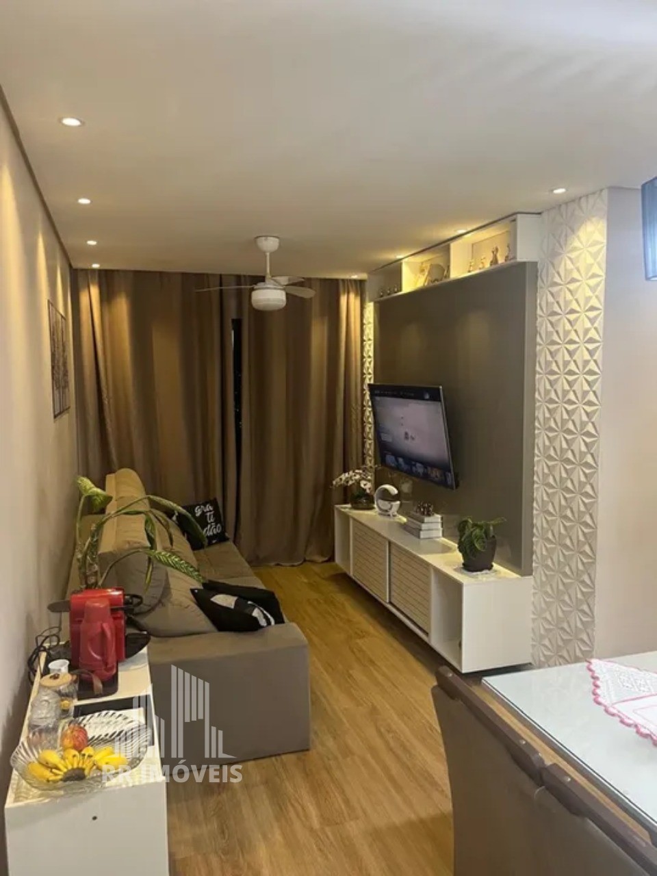 Apartamento à venda com 2 quartos, 59m² - Foto 1