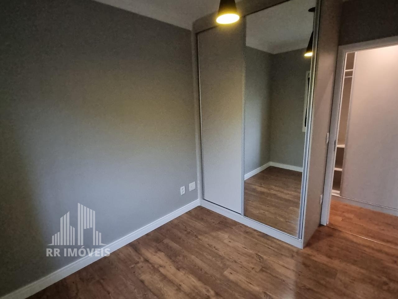 Apartamento à venda com 2 quartos, 68m² - Foto 17