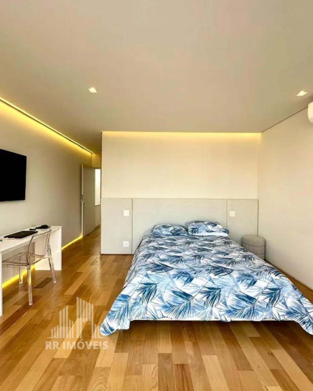 Casa à venda com 5 quartos, 380m² - Foto 13