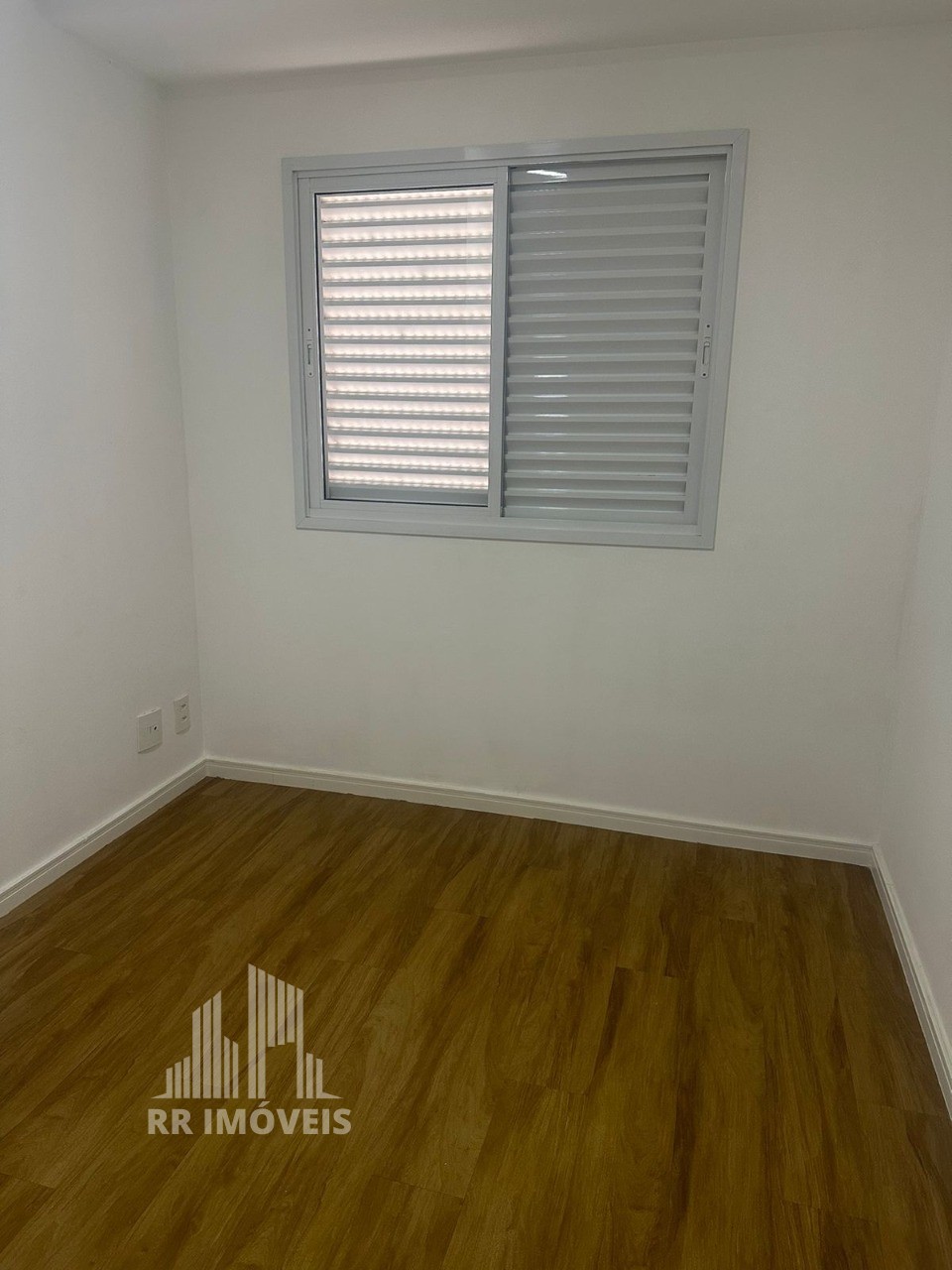 Apartamento à venda com 3 quartos, 76m² - Foto 10