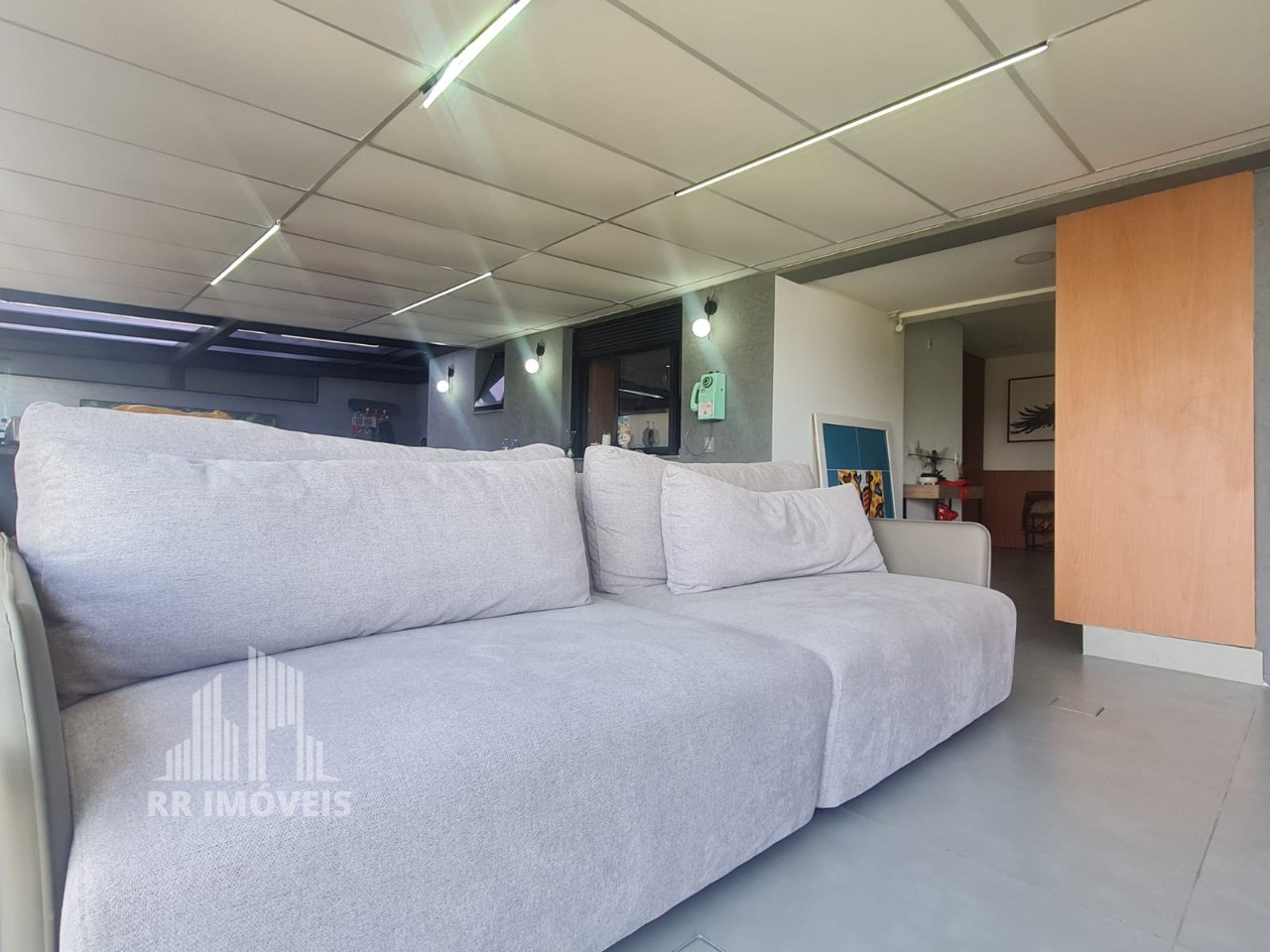 Apartamento à venda com 2 quartos, 107m² - Foto 3