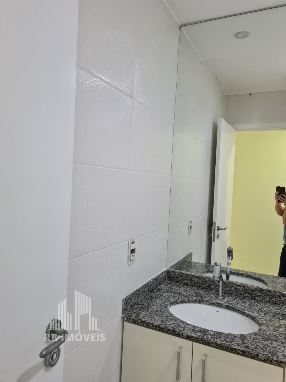 Apartamento à venda com 2 quartos, 68m² - Foto 21