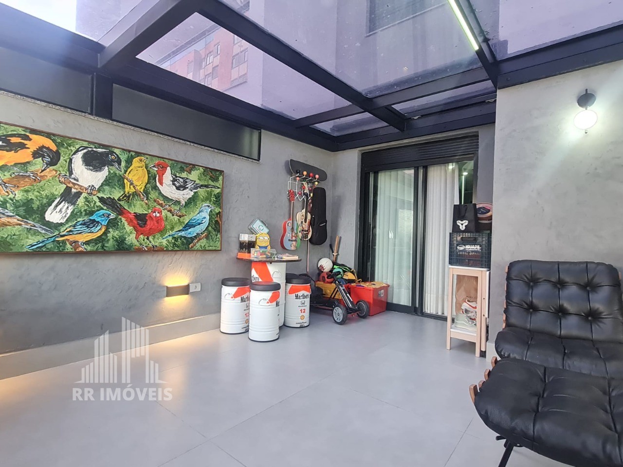 Apartamento à venda com 2 quartos, 107m² - Foto 10