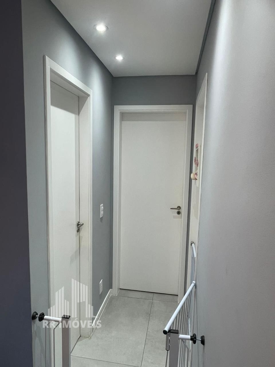 Apartamento à venda com 2 quartos, 60m² - Foto 21