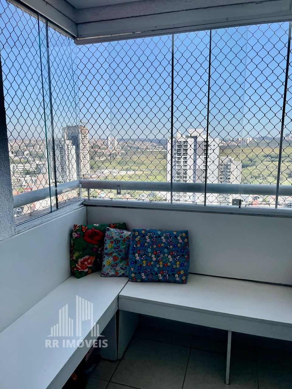 Apartamento à venda com 3 quartos, 78m² - Foto 4