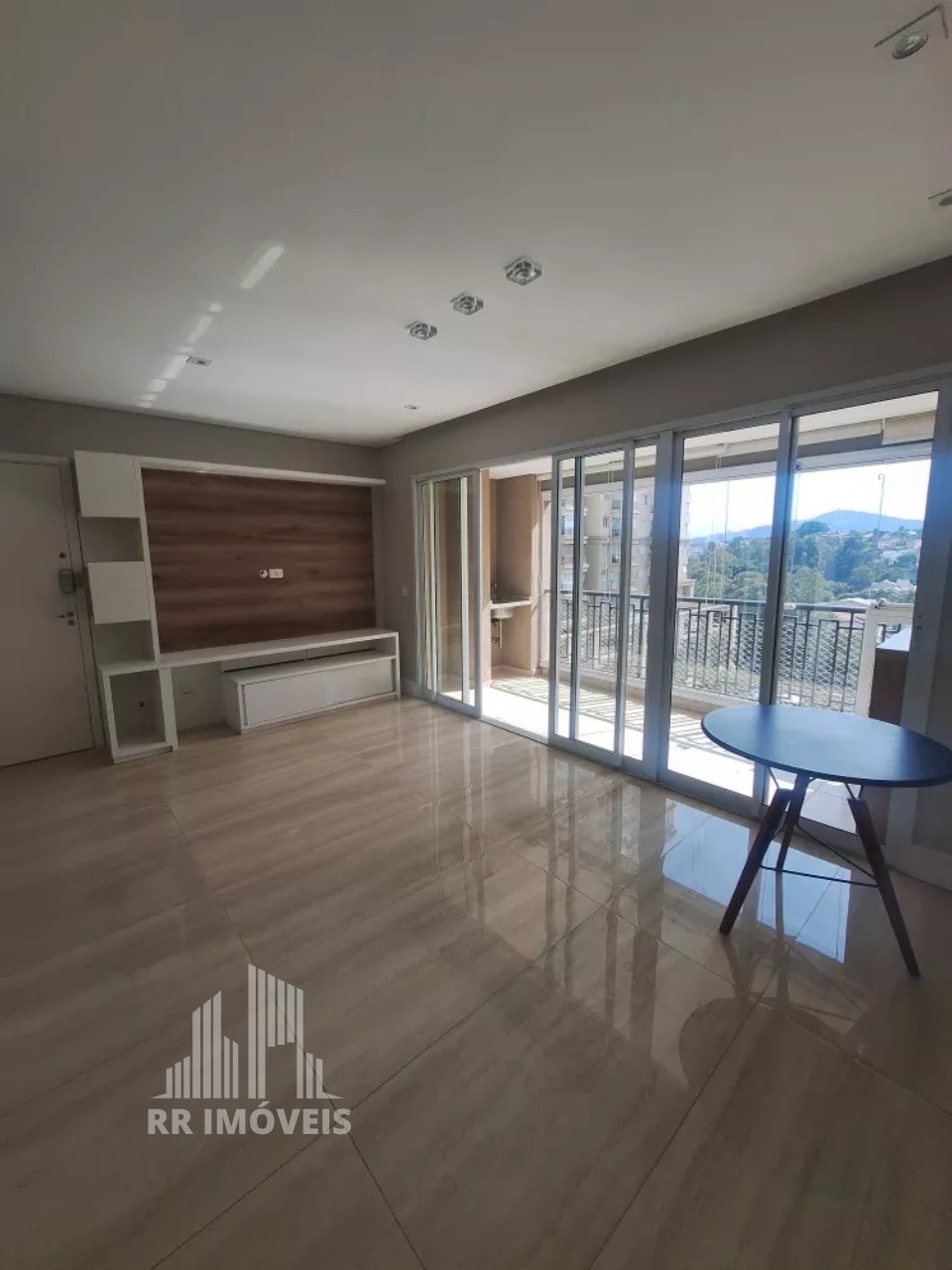 Apartamento à venda com 3 quartos, 107m² - Foto 6