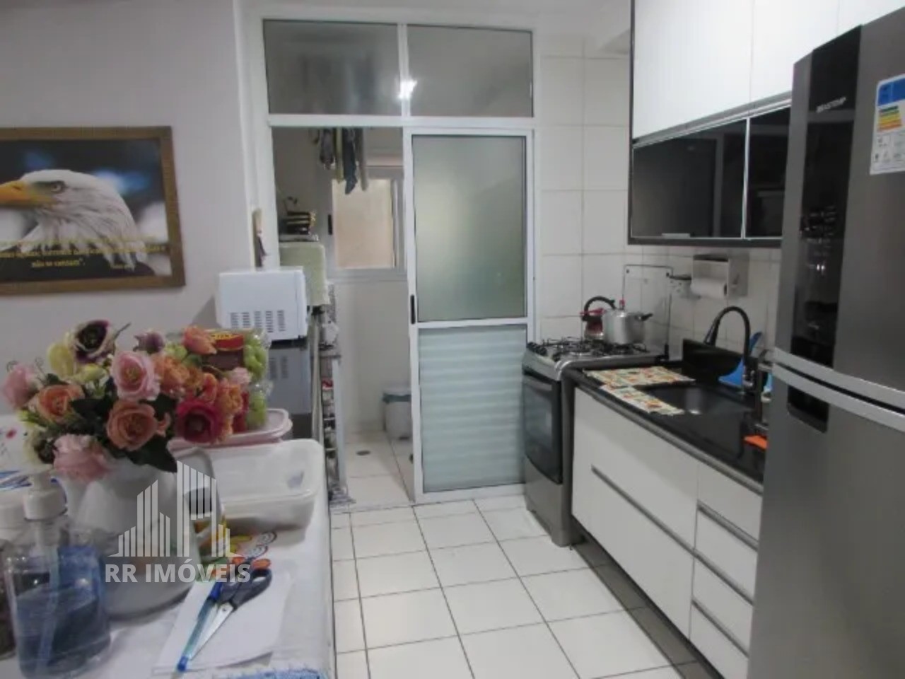 Apartamento à venda com 2 quartos, 61m² - Foto 4