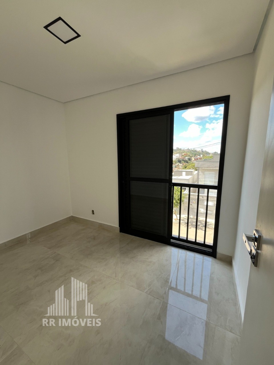 Casa à venda com 3 quartos, 126m² - Foto 18