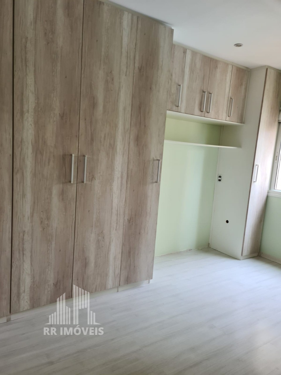 Apartamento à venda com 2 quartos, 68m² - Foto 20