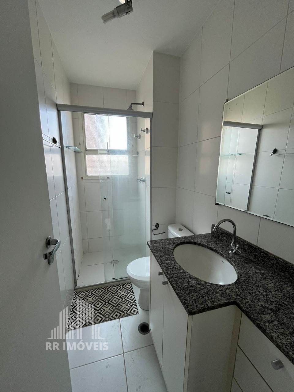 Apartamento à venda com 2 quartos, 76m² - Foto 13