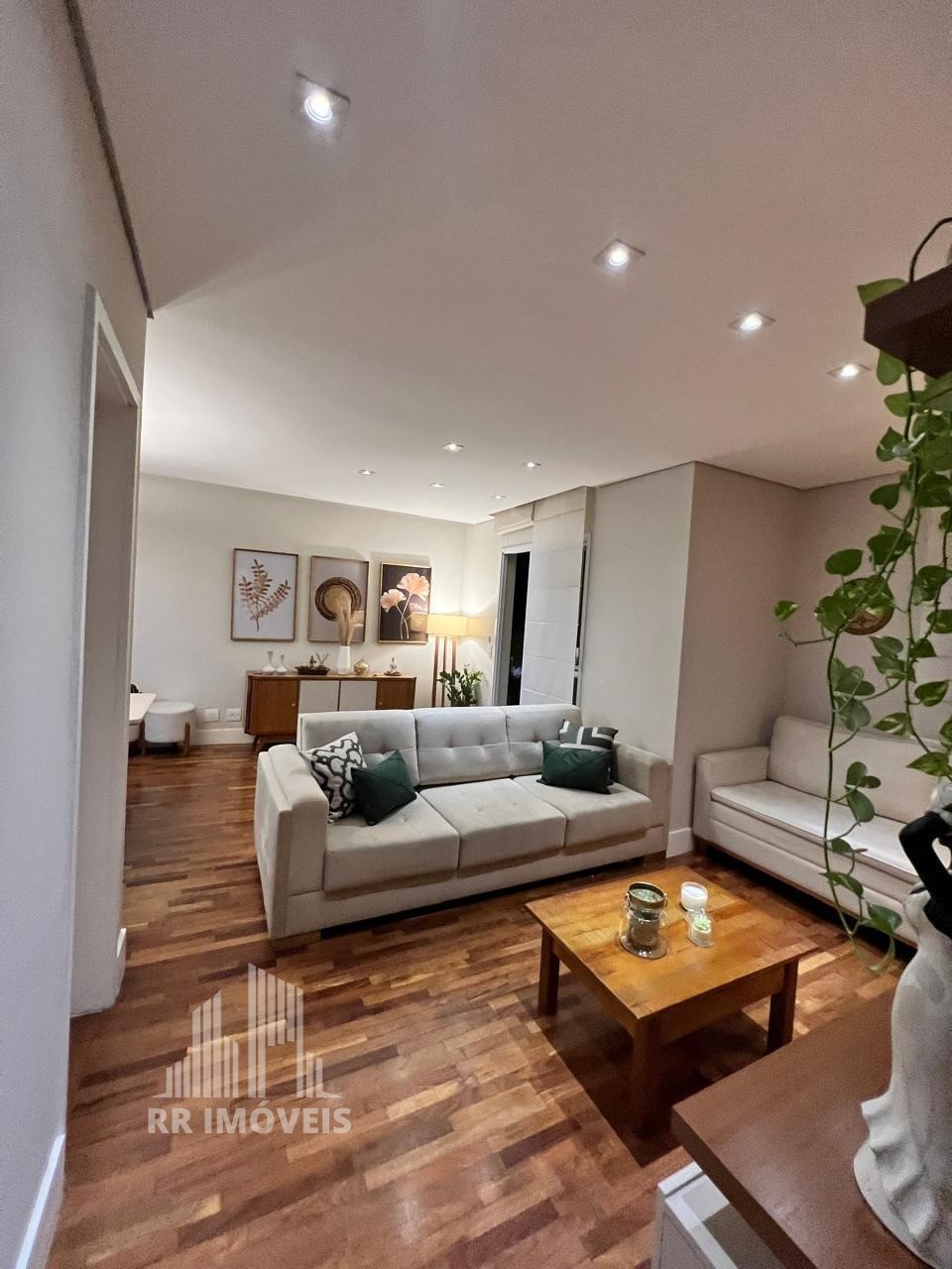 Apartamento à venda com 3 quartos, 85m² - Foto 12