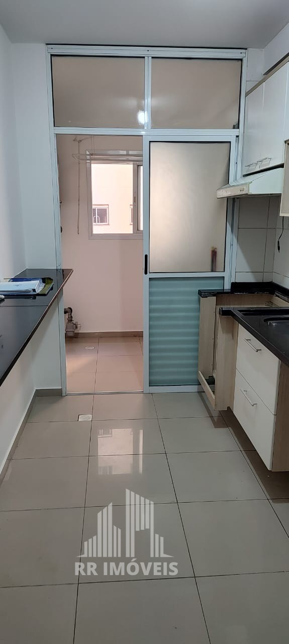 Apartamento à venda com 3 quartos, 80m² - Foto 14