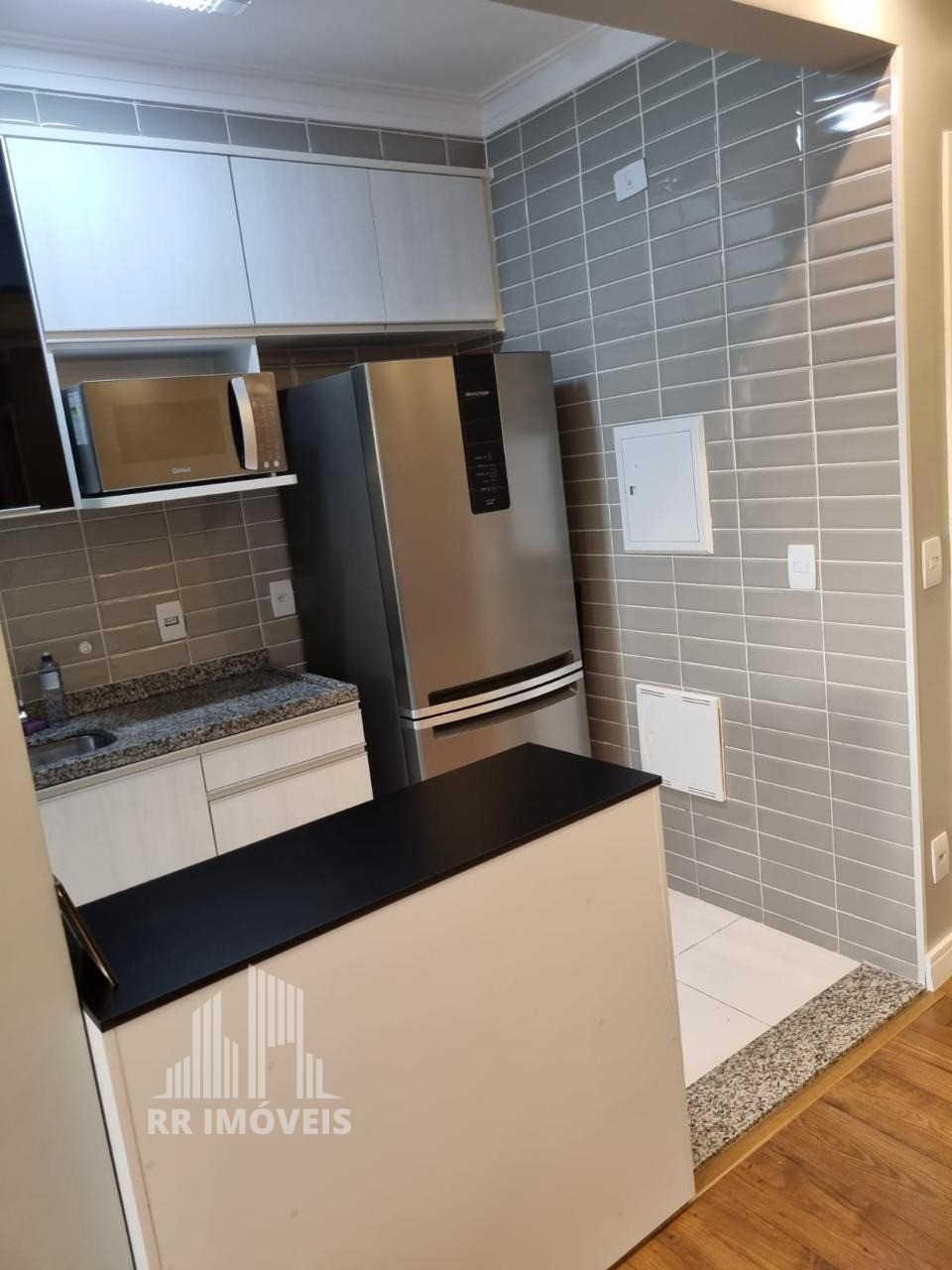 Apartamento à venda com 2 quartos, 68m² - Foto 7