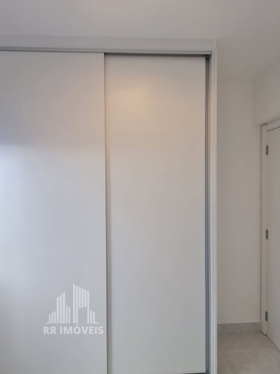 Apartamento à venda com 2 quartos, 119m² - Foto 9