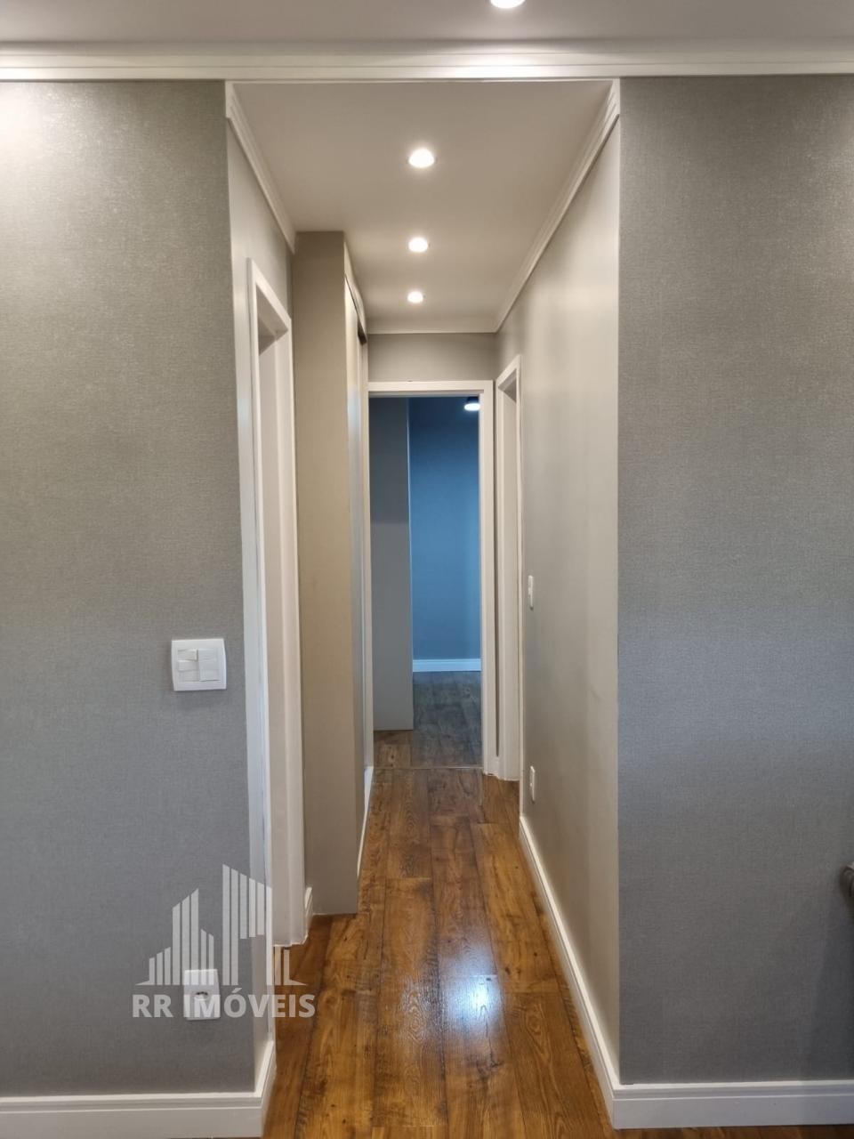 Apartamento à venda com 2 quartos, 68m² - Foto 12