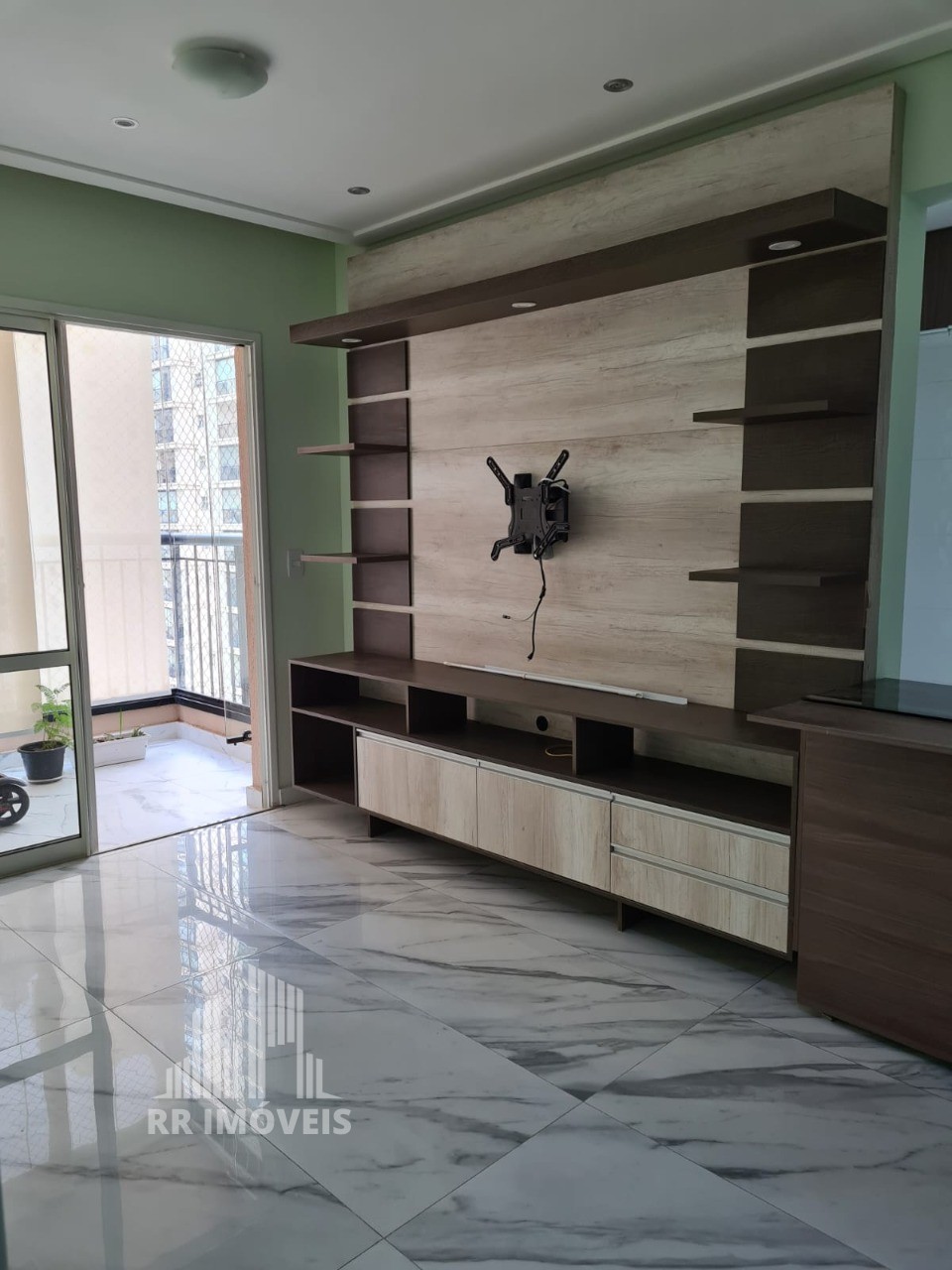 Apartamento à venda com 2 quartos, 68m² - Foto 1