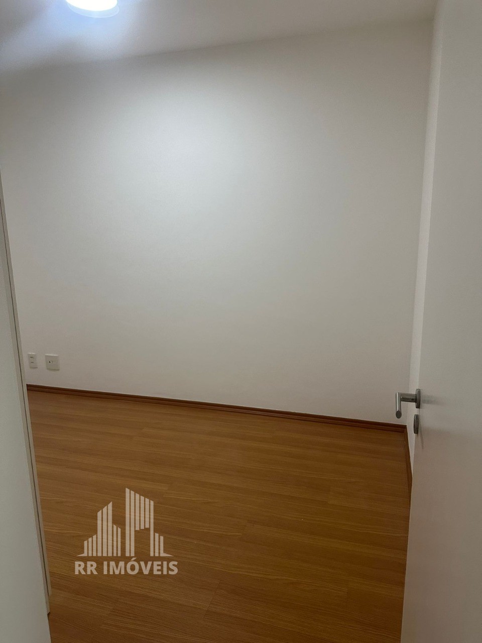 Apartamento à venda com 3 quartos, 76m² - Foto 16