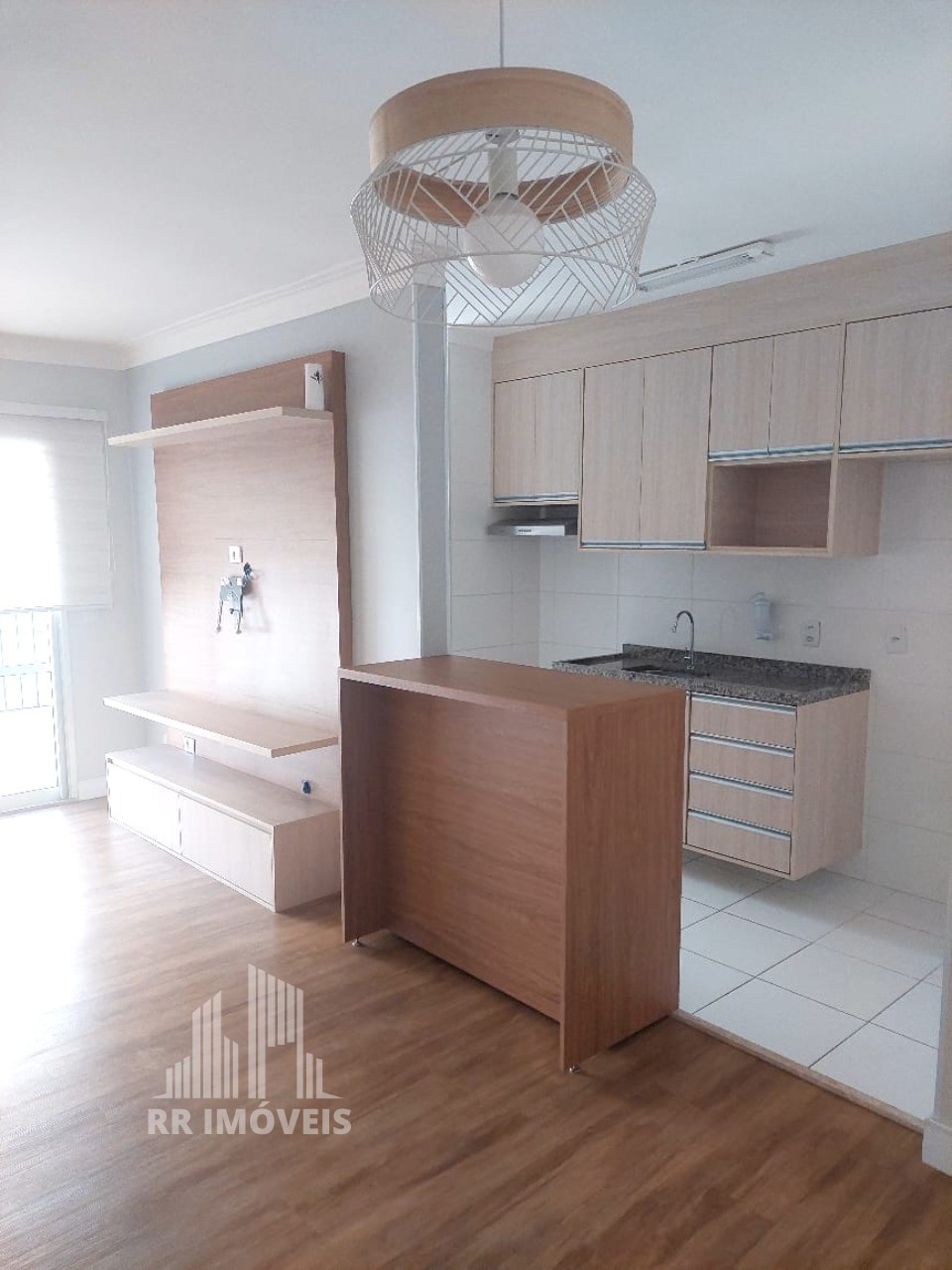 Apartamento à venda com 2 quartos, 68m² - Foto 1