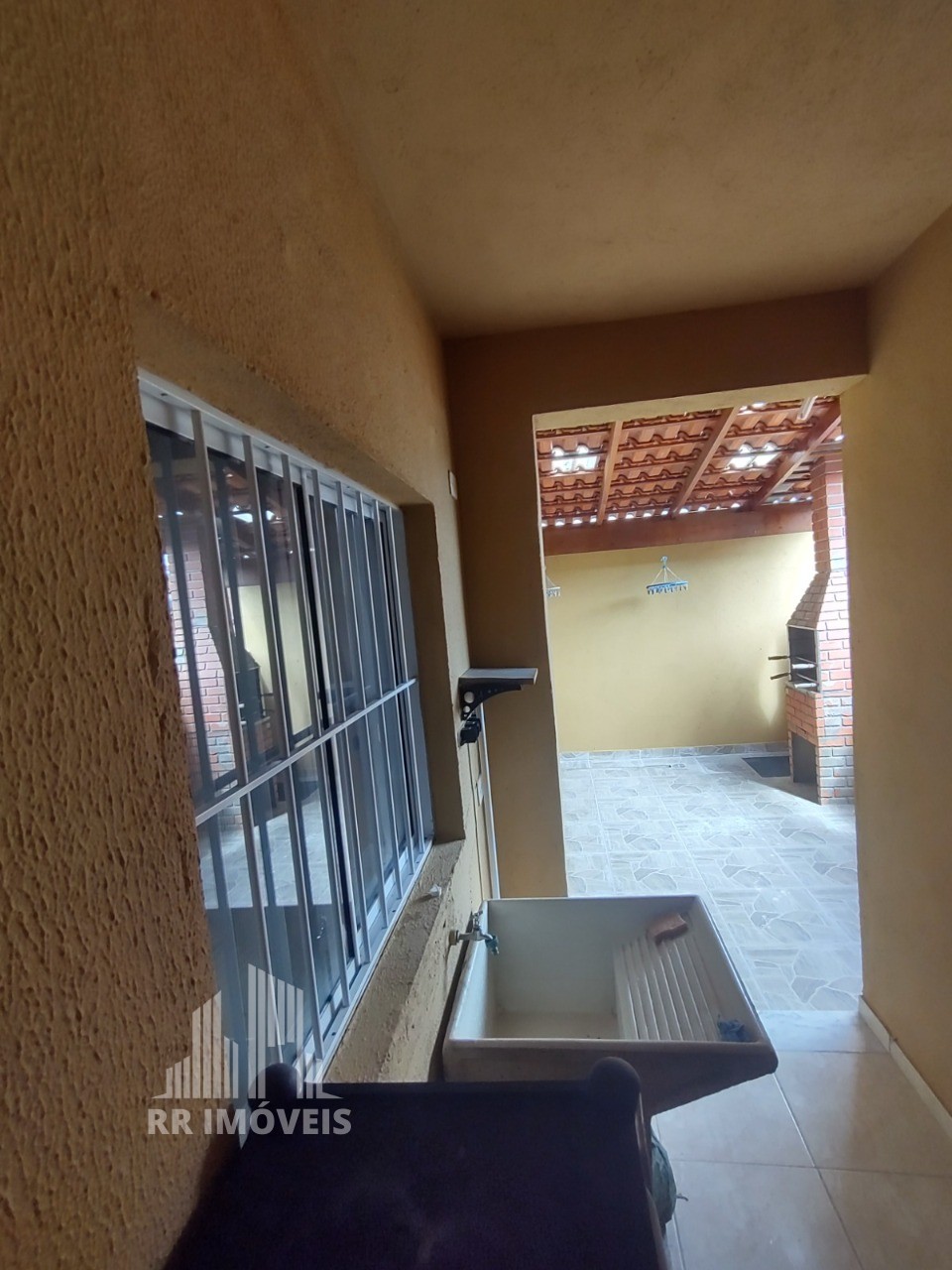 Casa à venda com 2 quartos, 72m² - Foto 16