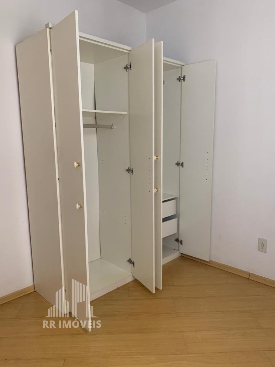 Apartamento à venda com 3 quartos, 78m² - Foto 17