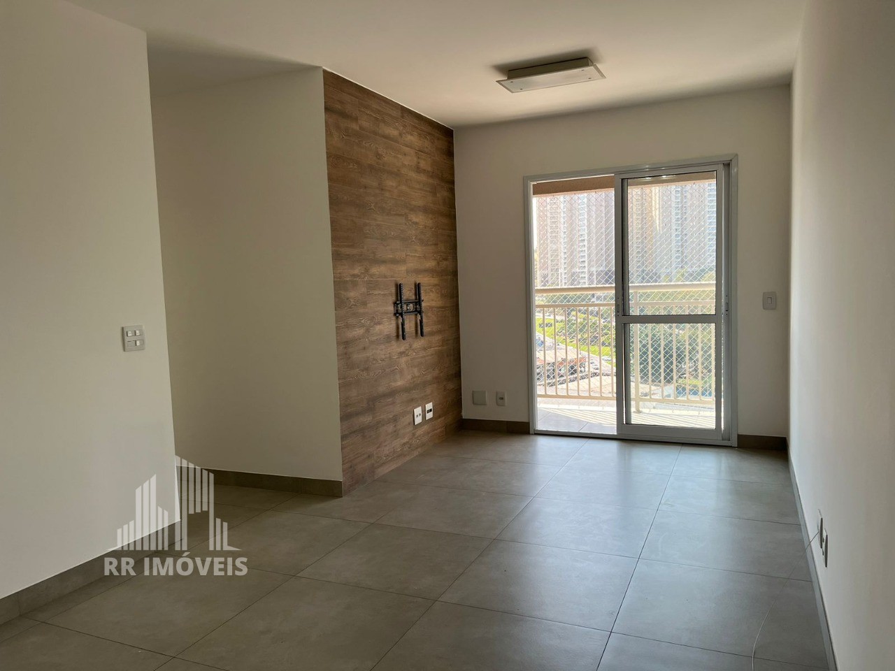 Apartamento à venda com 3 quartos, 71m² - Foto 2