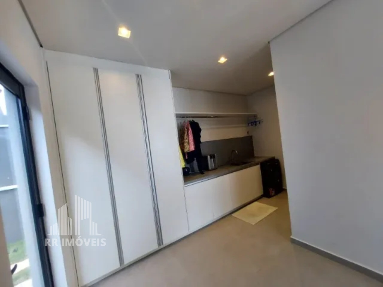 Casa à venda com 5 quartos, 380m² - Foto 10