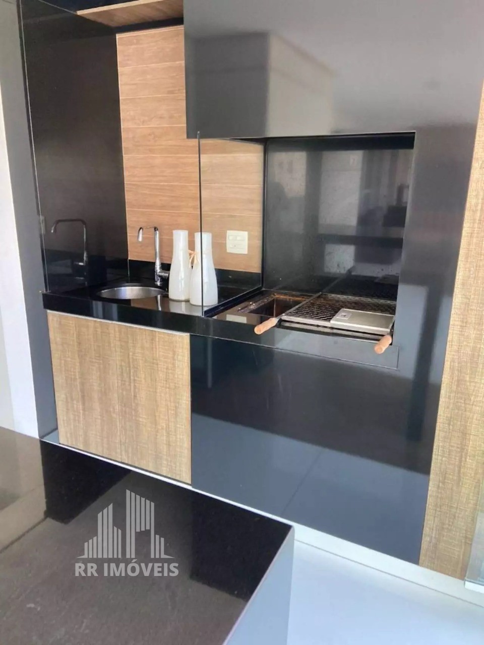 Apartamento à venda com 3 quartos, 202m² - Foto 8