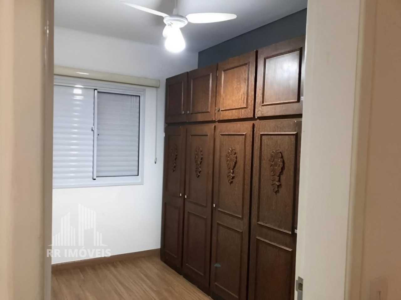 Apartamento à venda com 2 quartos, 67m² - Foto 11