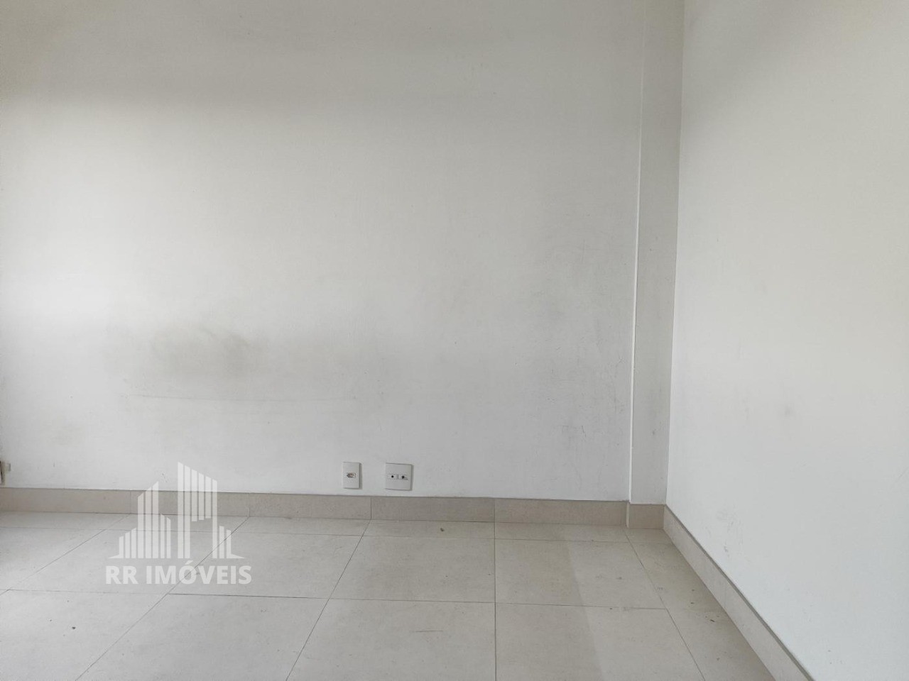 Apartamento à venda com 2 quartos, 64m² - Foto 8