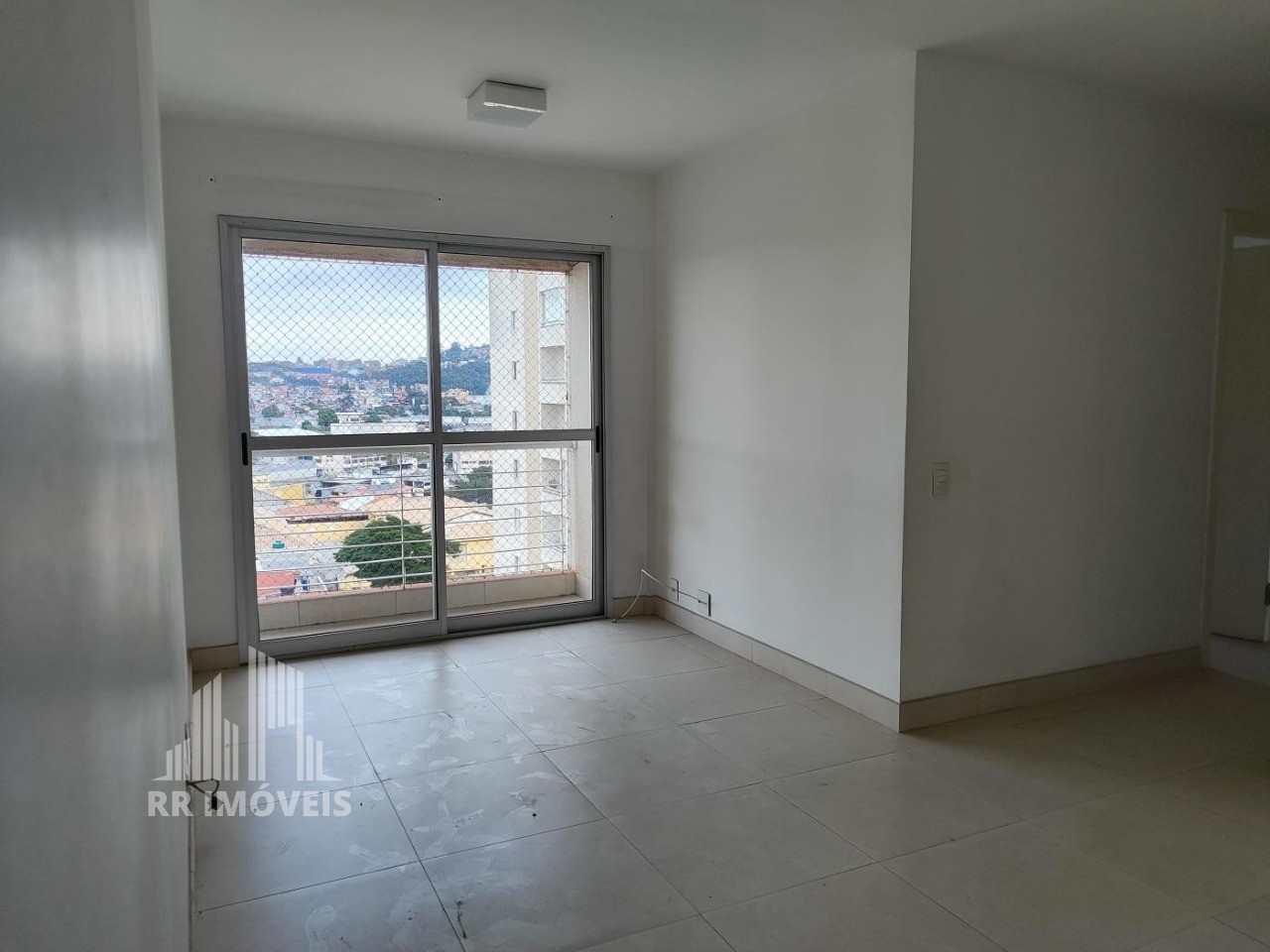 Apartamento à venda com 2 quartos, 64m² - Foto 1